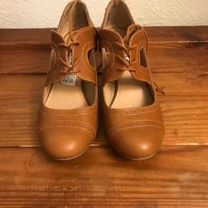 Brown Oxford Lace-Up Heels American Eagle